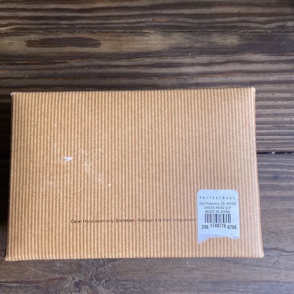 Pottery Barn Hand Painted Nostalgic Style Santa Head Salt & Pepper Shakers 🎅🏻 - Picture 11 of 13